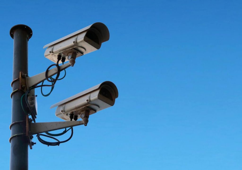 caméras de surveillance de nuit